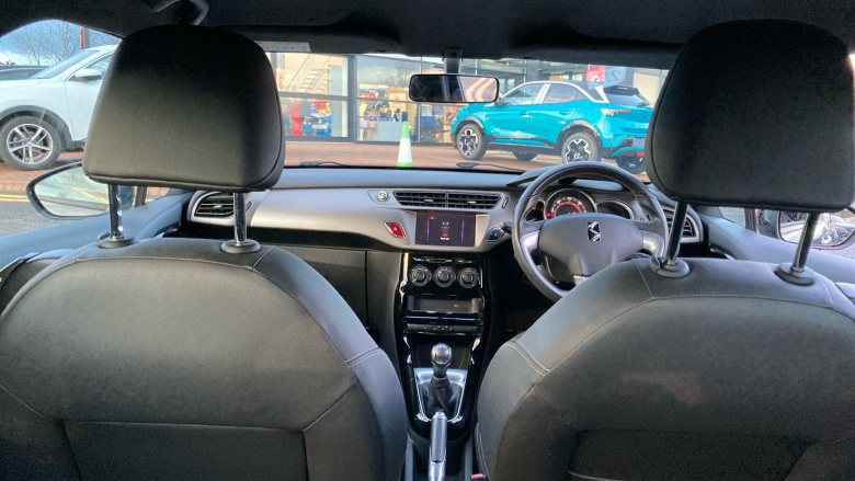 DS 3 1.2 PureTech 82 Chic 3dr Petrol Hatchback